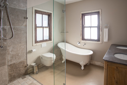bathroom bath shower toilet standard villa 3